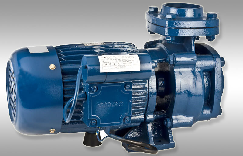 Heavy duty water pump