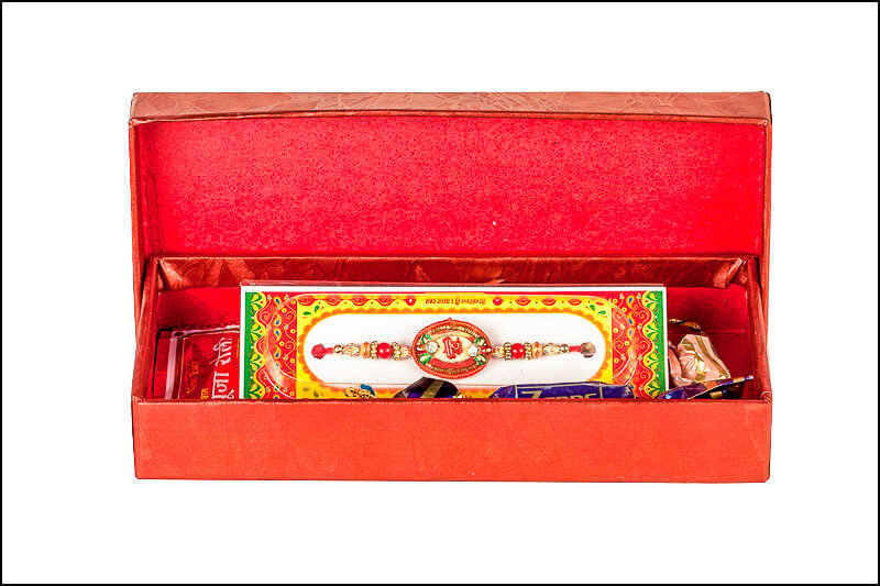 Rakhi gift box with other items
