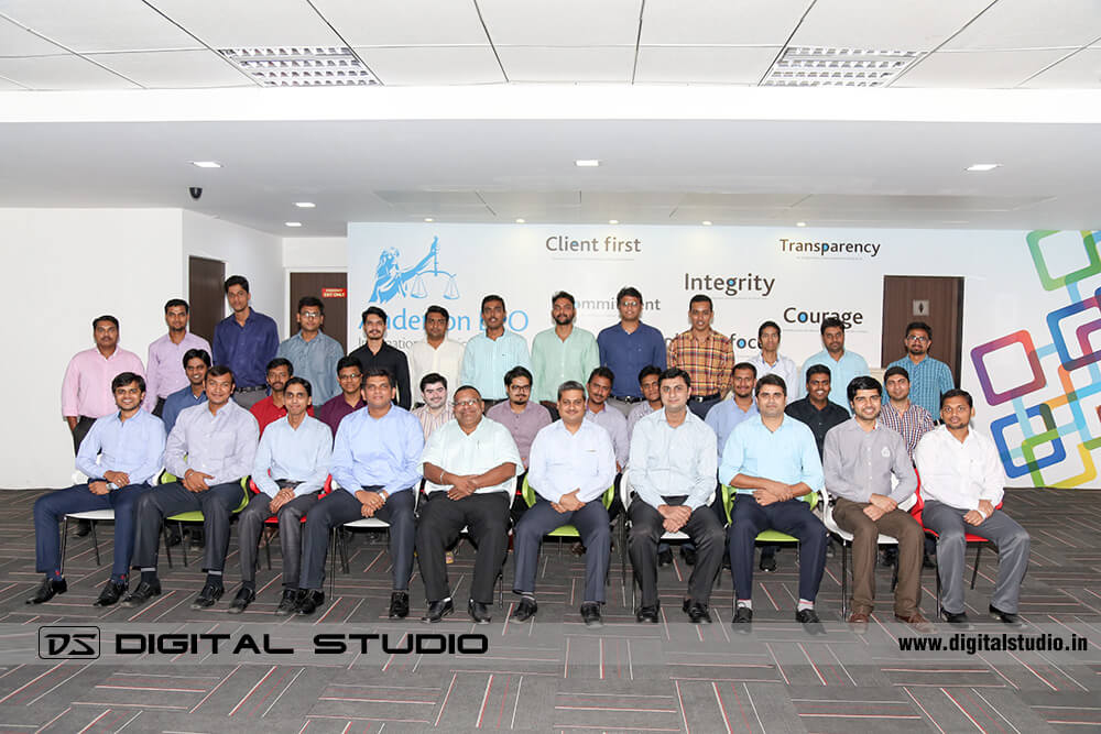 Gents executives group photograph