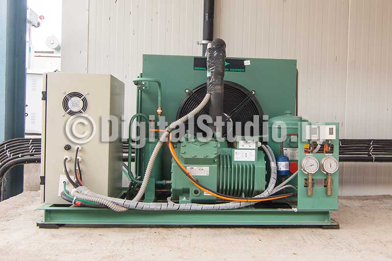 Compressors for industrial units