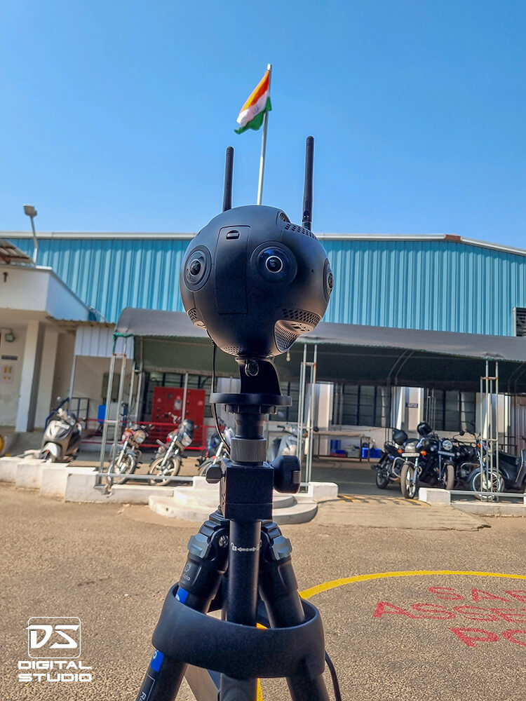 On-site 8K 360-degree industrial video recording in progress at an Italian engineering OEM facility in Trichy