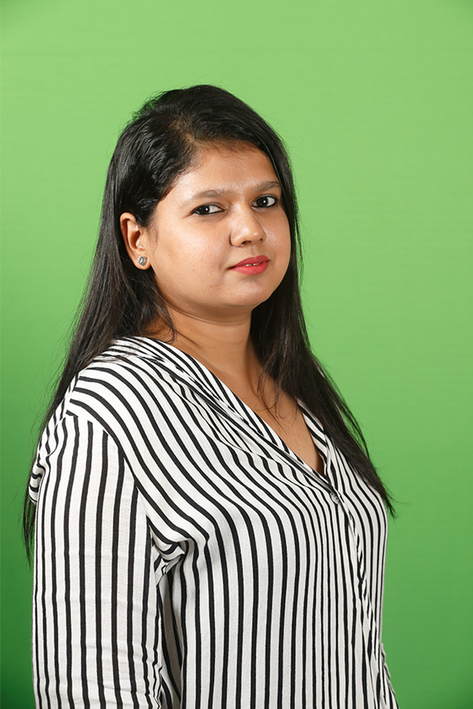 Lady Executive in formal dress Corporate Headshot