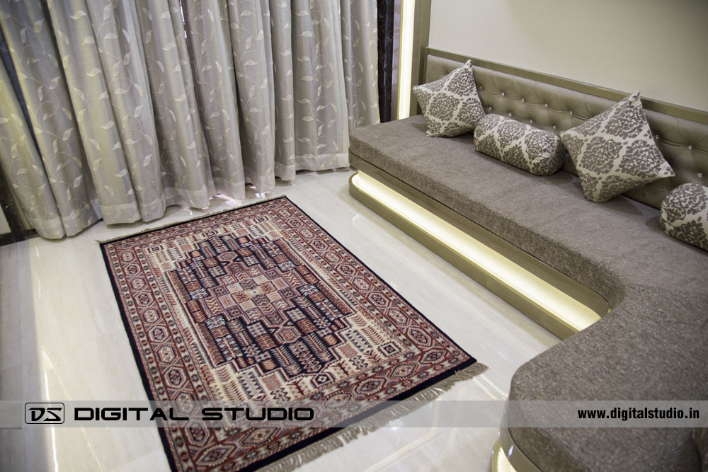 Geometric design oriental carpet in living room